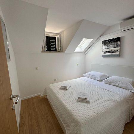 Apartments Bepina- 5 Mins From The Center Split Extérieur photo