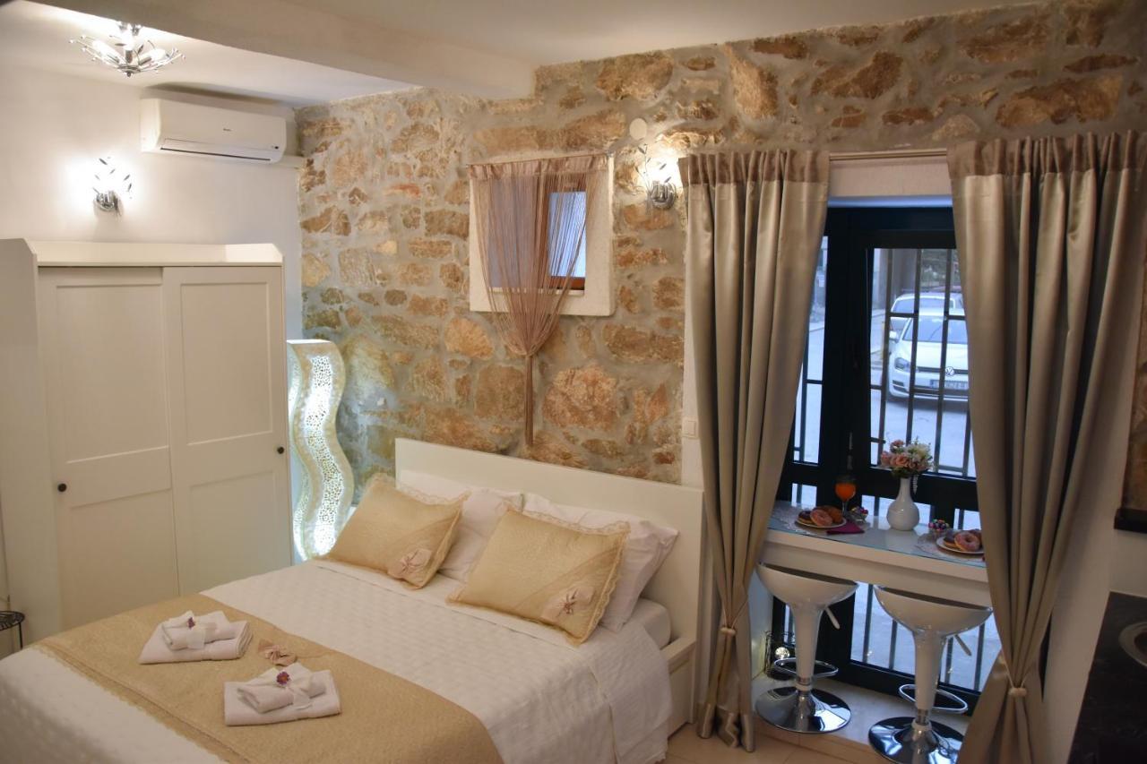 Apartments Bepina- 5 Mins From The Center Split Extérieur photo