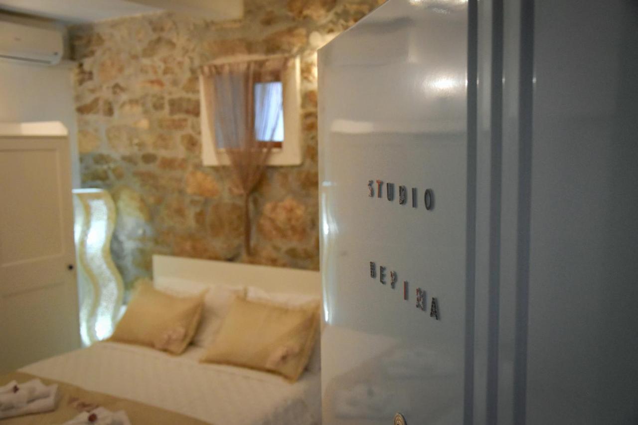 Apartments Bepina- 5 Mins From The Center Split Extérieur photo