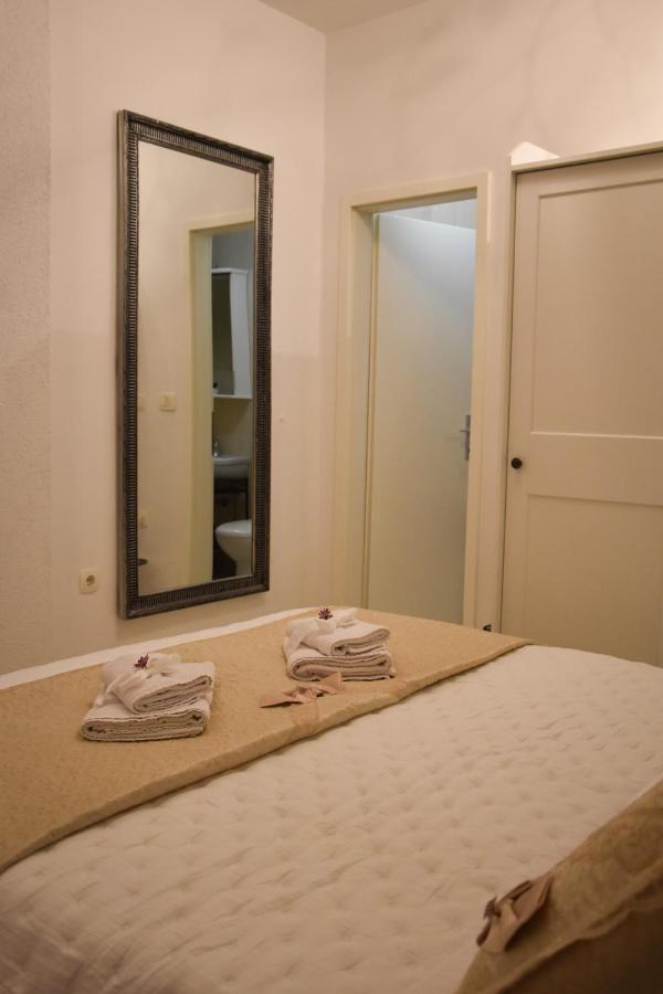 Apartments Bepina- 5 Mins From The Center Split Extérieur photo
