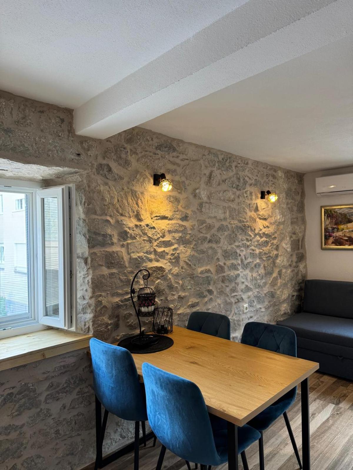 Apartments Bepina- 5 Mins From The Center Split Extérieur photo