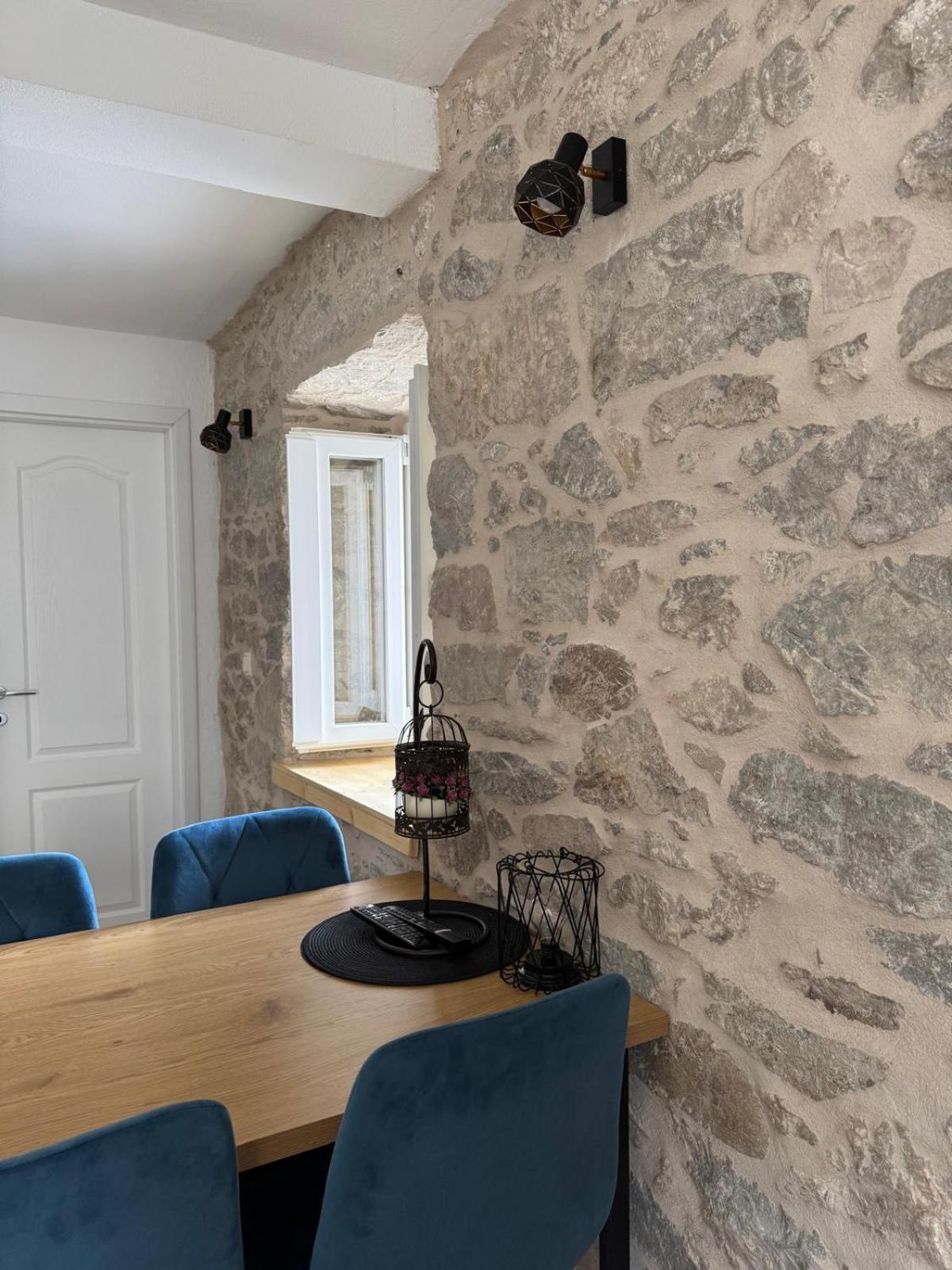 Apartments Bepina- 5 Mins From The Center Split Extérieur photo